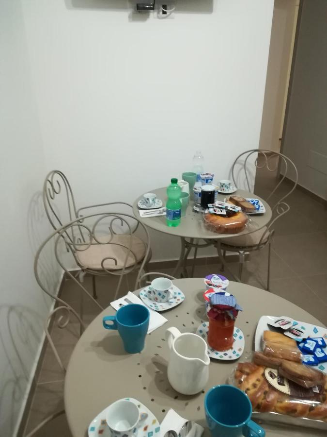Il Covo Delle Civette Acomodação com café da manhã Vietri Exterior foto